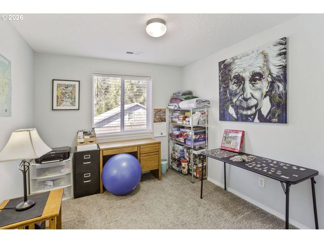 2463 25TH Ave, Forest Grove, OR 97116