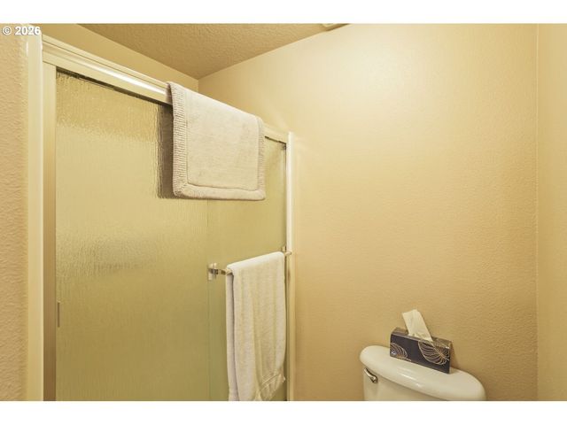 2463 25TH Ave, Forest Grove, OR 97116