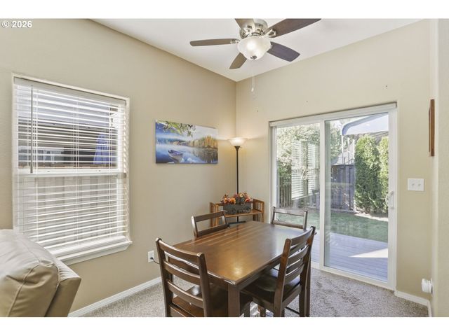 2463 25TH Ave, Forest Grove, OR 97116