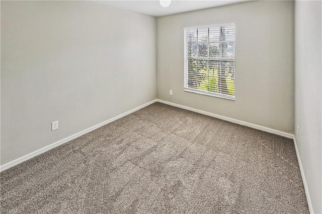 6721 Sloane PL, Naples, FL 34104