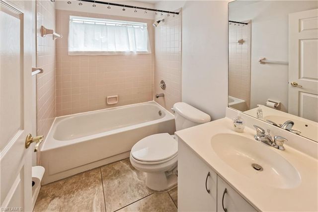 6721 Sloane PL, Naples, FL 34104