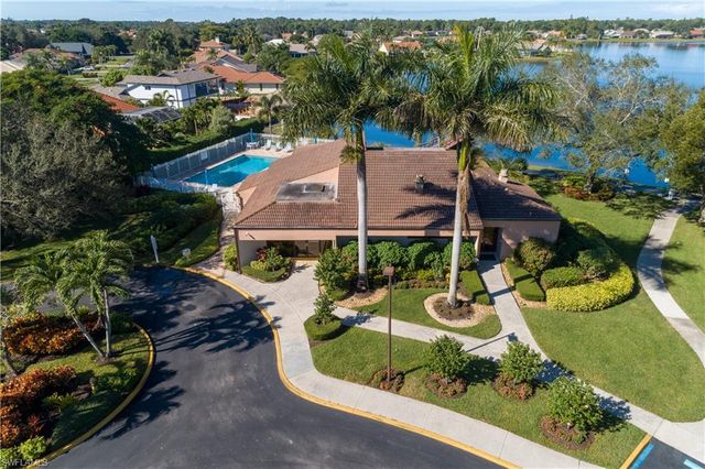 6721 Sloane PL, Naples, FL 34104