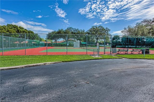 6721 Sloane PL, Naples, FL 34104