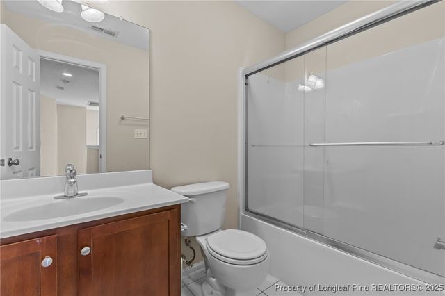 1945 CAVINESS Street, Fayetteville, NC 28314