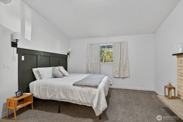 2730 Iroquois Drive, Mount Vernon, WA 98273