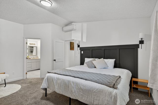 2730 Iroquois Drive, Mount Vernon, WA 98273