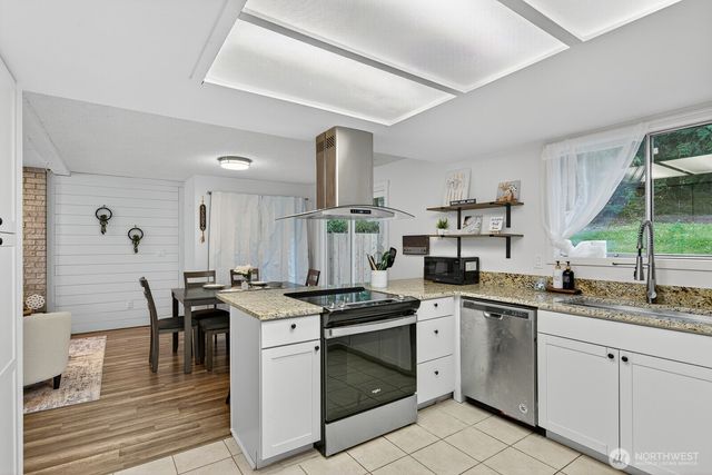 2730 Iroquois Drive, Mount Vernon, WA 98273
