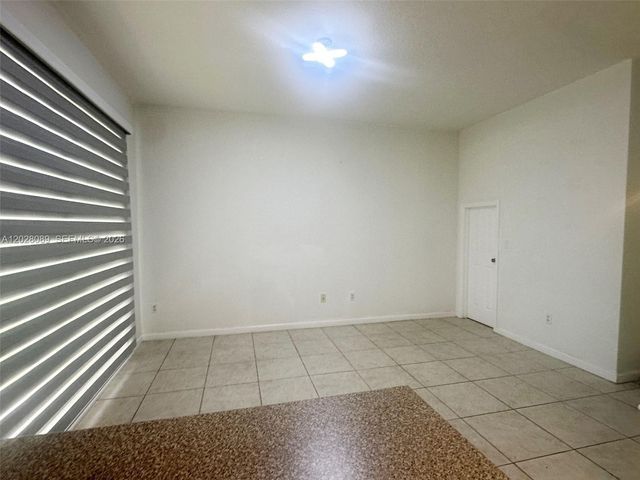 662 NE 21st Ter, Homestead, FL 33033