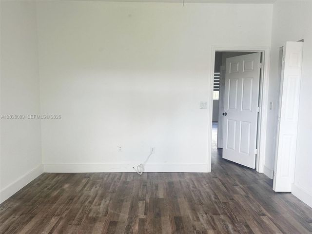 662 NE 21st Ter, Homestead, FL 33033