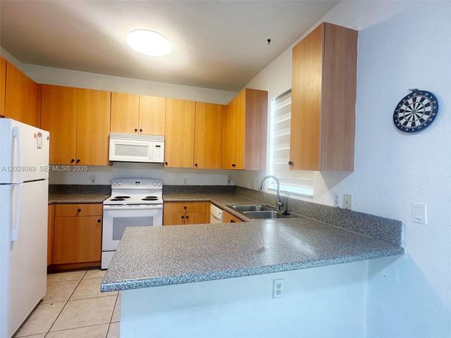 662 NE 21st Ter, Homestead, FL 33033