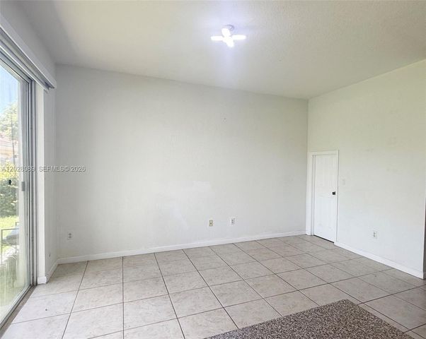 662 NE 21st Ter, Homestead, FL 33033