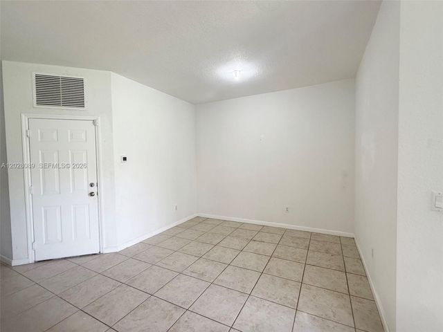 662 NE 21st Ter, Homestead, FL 33033