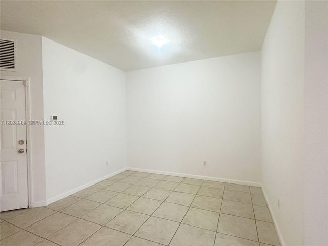 662 NE 21st Ter, Homestead, FL 33033