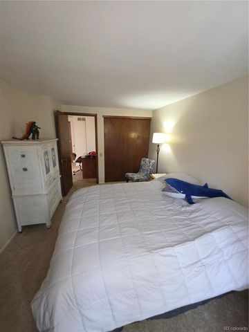 2880 W Long Circle B, Littleton, CO 80120