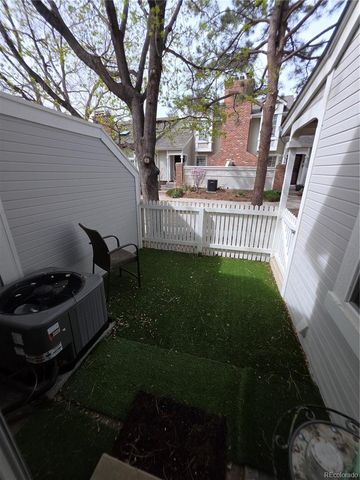 2880 W Long Circle B, Littleton, CO 80120