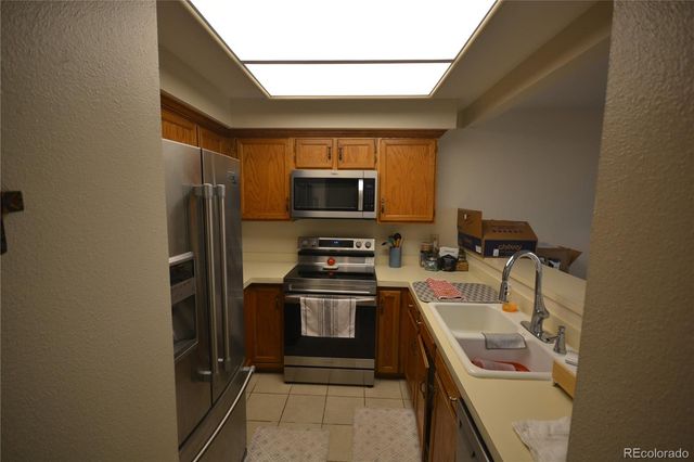 2880 W Long Circle B, Littleton, CO 80120