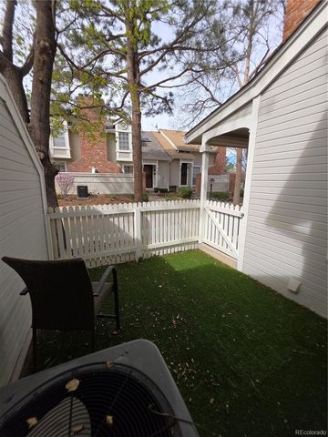 2880 W Long Circle B, Littleton, CO 80120