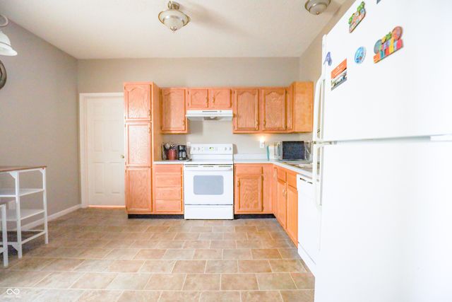 12289 Wolf Run Road, Noblesville, IN 46060