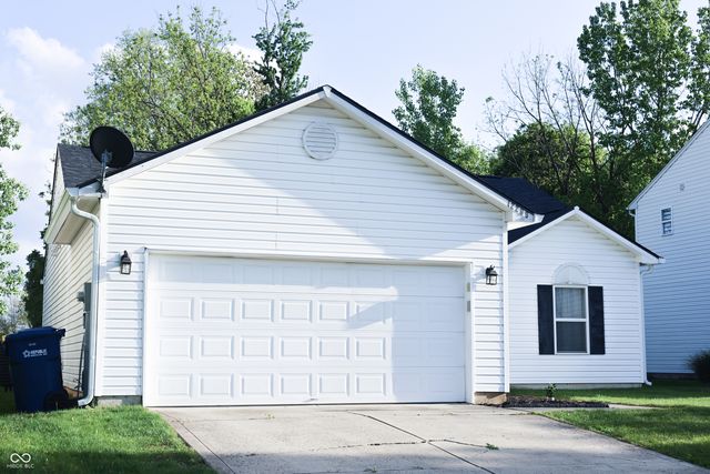 12289 Wolf Run Road, Noblesville, IN 46060