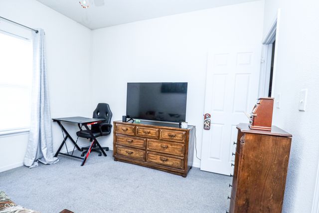 12289 Wolf Run Road, Noblesville, IN 46060