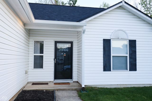 12289 Wolf Run Road, Noblesville, IN 46060