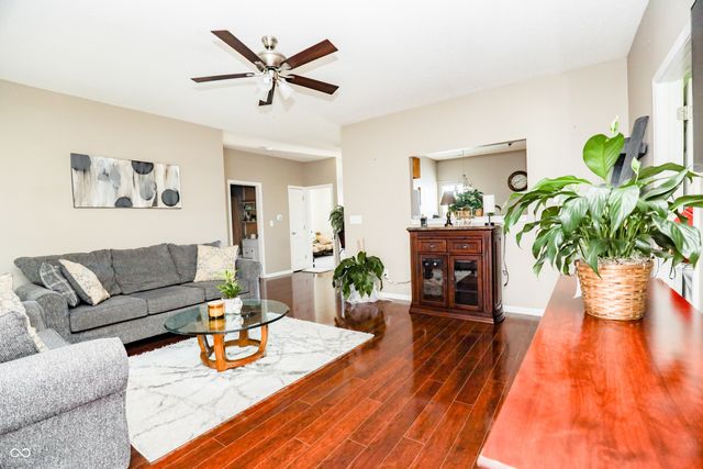 12289 Wolf Run Road, Noblesville, IN 46060