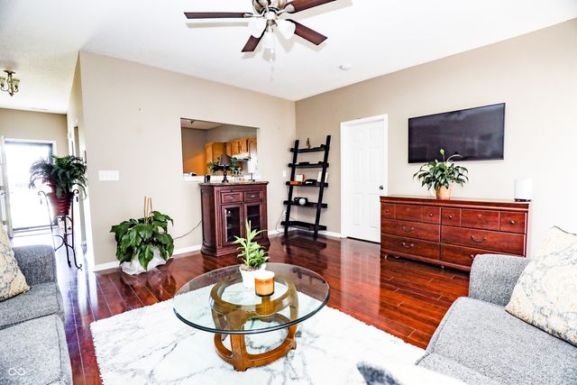 12289 Wolf Run Road, Noblesville, IN 46060