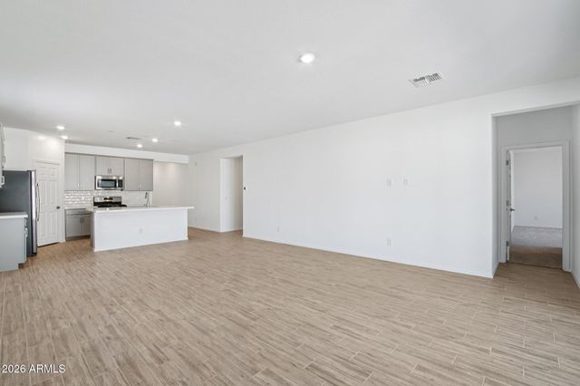 47198 W MELLEN Lane, Maricopa, AZ 85139