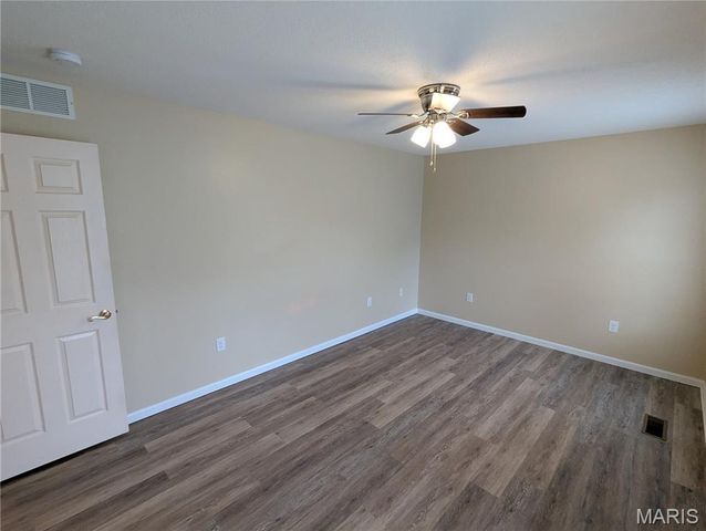 2290 Wellington Drive, Shiloh, IL 62221