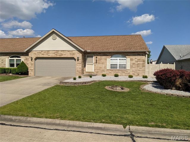 2290 Wellington Drive, Shiloh, IL 62221