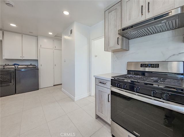 3045 Casa Loma, San Bernardino, CA 92404