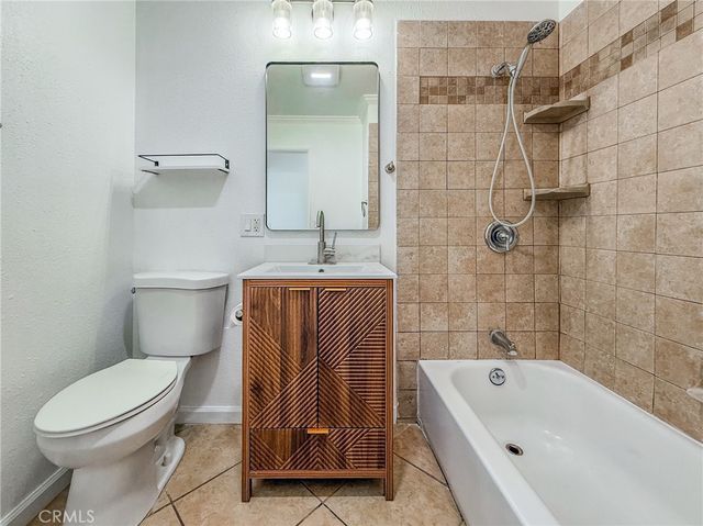 3045 Casa Loma, San Bernardino, CA 92404