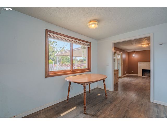 1803 Nw 100TH St, Vancouver, WA 98685