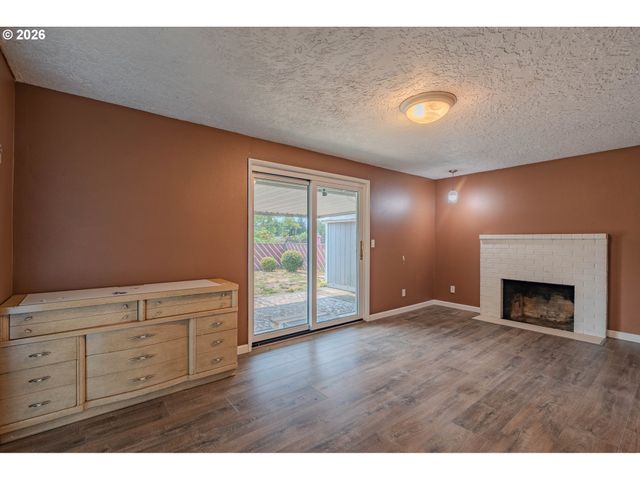 1803 Nw 100TH St, Vancouver, WA 98685