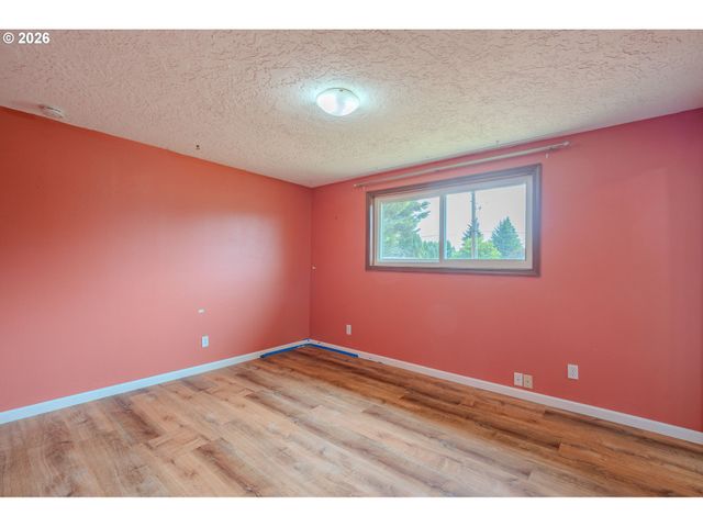 1803 Nw 100TH St, Vancouver, WA 98685