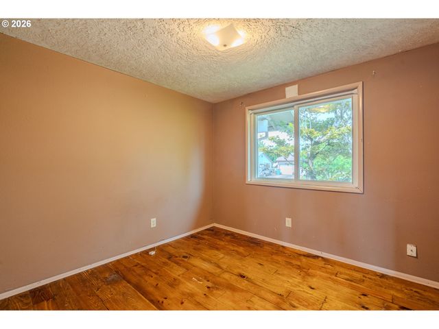 1803 Nw 100TH St, Vancouver, WA 98685