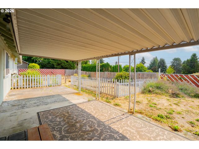 1803 Nw 100TH St, Vancouver, WA 98685