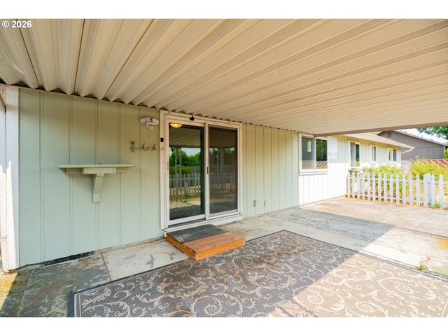1803 Nw 100TH St, Vancouver, WA 98685