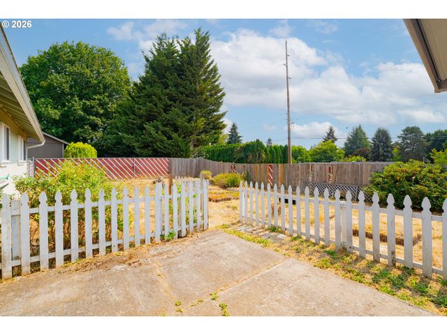 1803 Nw 100TH St, Vancouver, WA 98685
