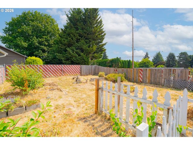1803 Nw 100TH St, Vancouver, WA 98685