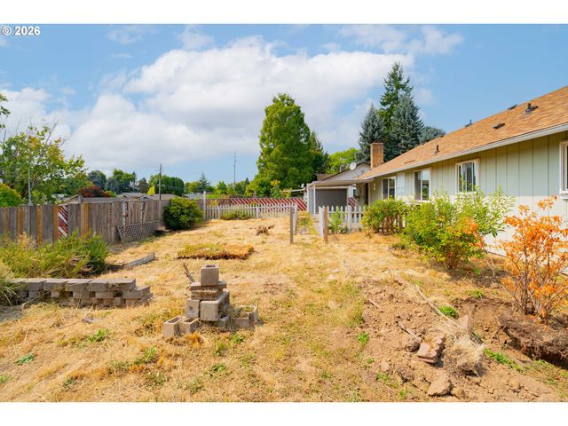 1803 Nw 100TH St, Vancouver, WA 98685