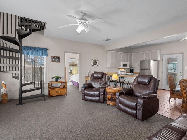 125 Driftwood Court, Surfside Beach, TX 77541