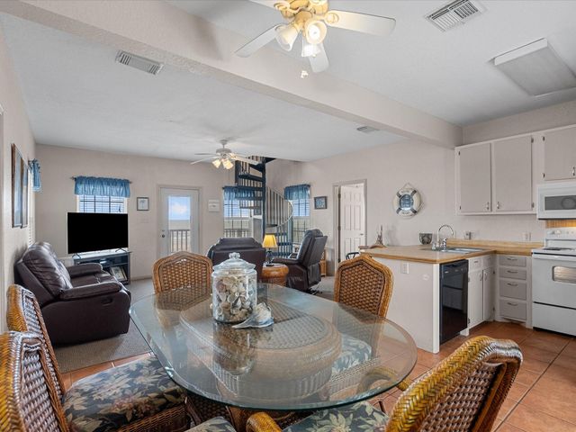 125 Driftwood Court, Surfside Beach, TX 77541
