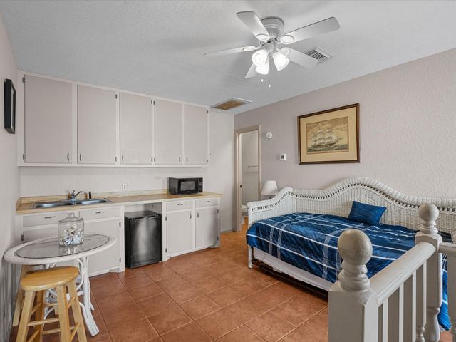 125 Driftwood Court, Surfside Beach, TX 77541