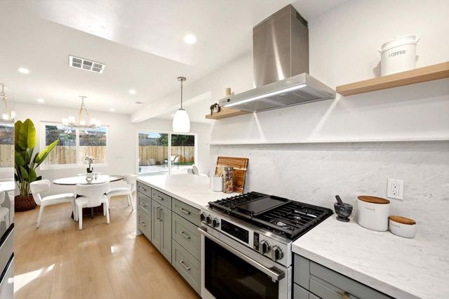 169 Cregar Street, Oceanside, CA 92054