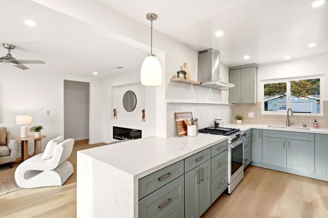 169 Cregar Street, Oceanside, CA 92054