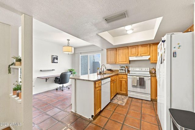 324 E Ambassador Drive, Tempe, AZ 85288