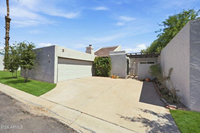 324 E Ambassador Drive, Tempe, AZ 85288