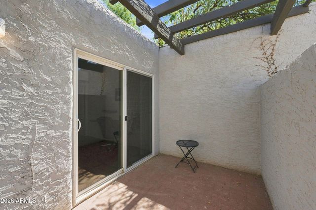 324 E Ambassador Drive, Tempe, AZ 85288