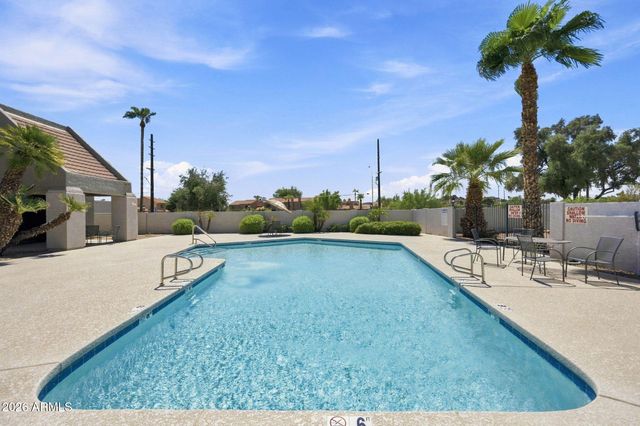 324 E Ambassador Drive, Tempe, AZ 85288